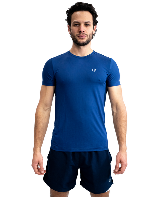 PLAYERA LIGHT&DRY AZUL LOGO BLANCO