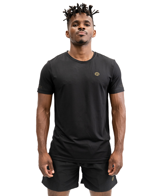 PLAYERA NEGRA LIGHT&DRY LOGO DORADO